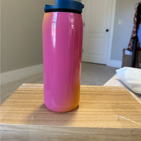 Starbucks Orange to Pink Ombre Tumbler - Picture 4 of 7